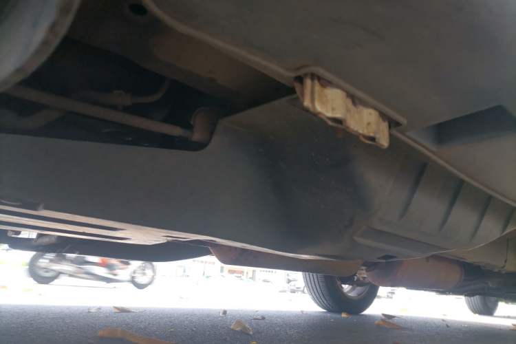 Used Dongfeng Aeolus AX7 2015 2.3L Automatic ZhiZun Version Chassis Rear Right