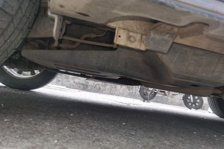 Used Dongfeng Aeolus AX7 2015 2.3L Automatic ZhiZun Version Chassis Rear Right