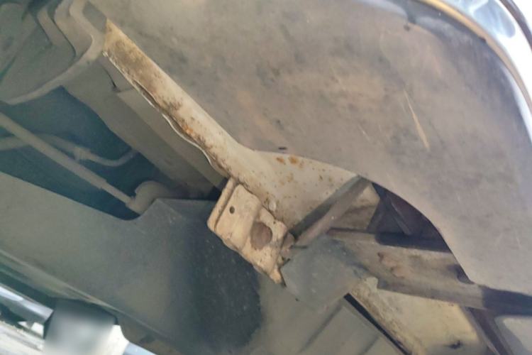 Used Dongfeng Aeolus AX7 2015 2.0L Automatic Zhiyi Trim Chassis Rear Right