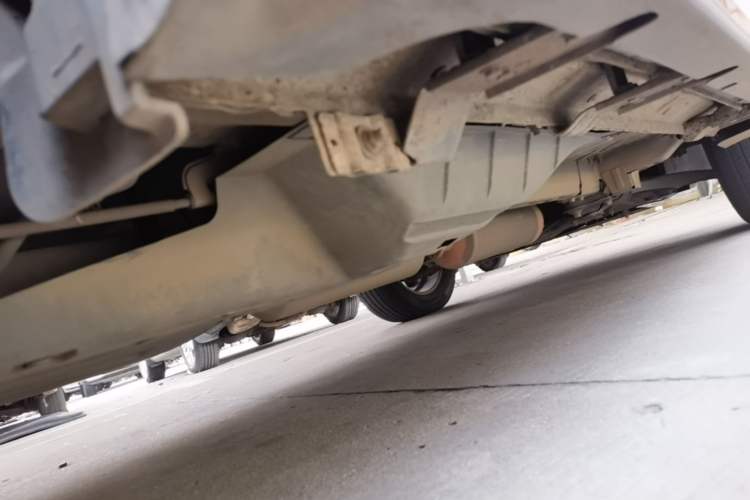 Used Dongfeng Aeolus AX7 2015 2.3L Automatic ZhiZun Version Chassis Rear Right