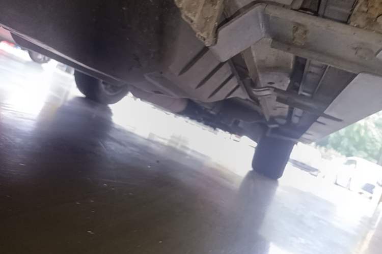 Used Dongfeng Aeolus AX7 2015 2.3L Automatic ZhiZun Version Chassis Rear Right