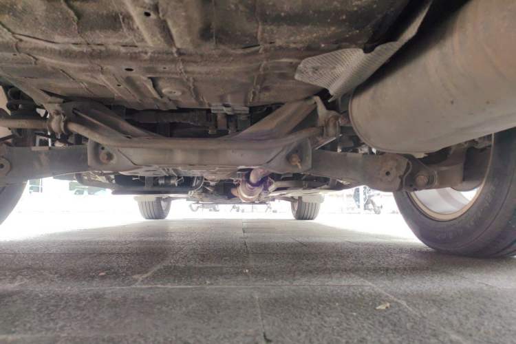 Used Dongfeng Aeolus AX7 2015 2.0L Automatic Zhiyi Trim Chassis Rear