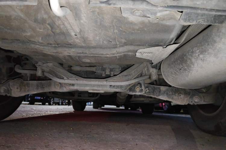 Used Dongfeng Aeolus AX7 2015 2.0L Automatic Zhiyue Version Chassis Rear