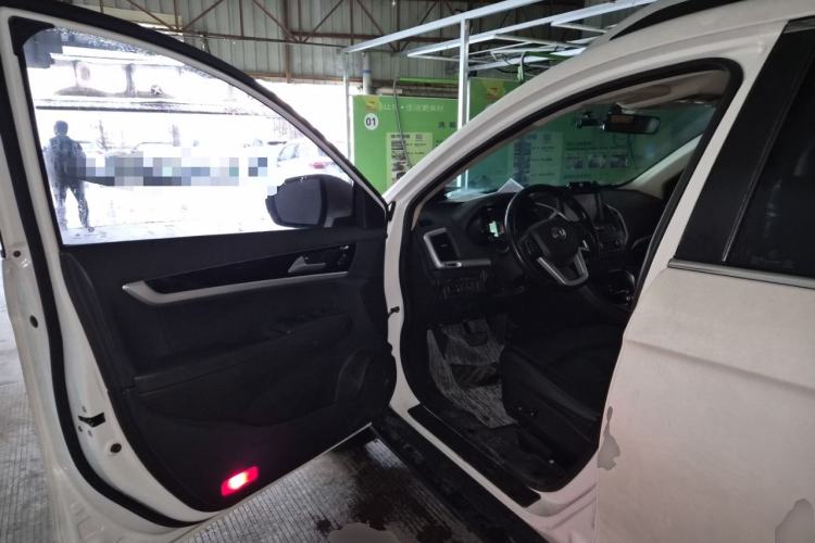 Used Dongfeng Aeolus AX7 2015 2.3L Automatic ZhiZun Version Driver Seat