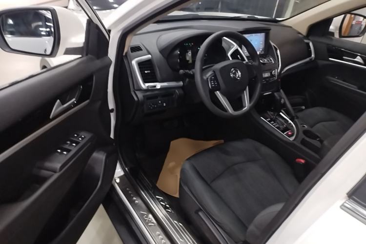Used Dongfeng Aeolus AX7 2015 2.0L Automatic Zhiyue Version Driver Seat