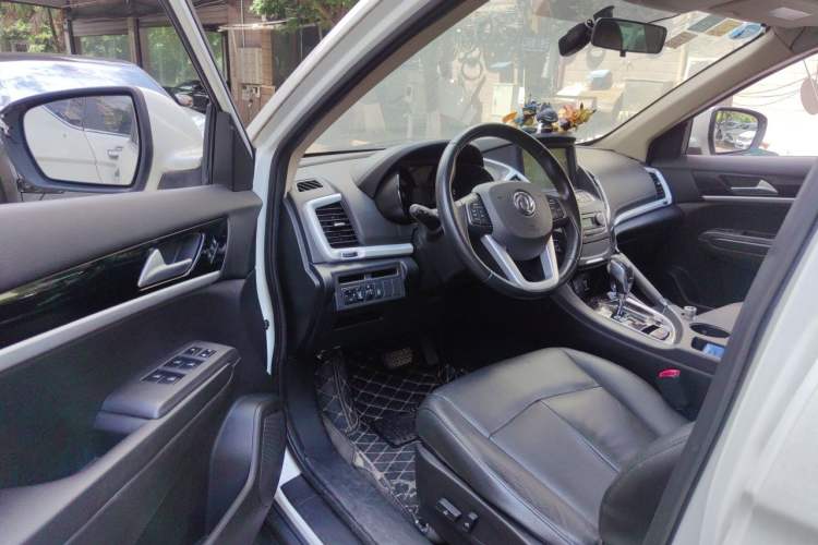 Used Dongfeng Aeolus AX7 2015 2.3L Automatic ZhiZun Version Driver Seat