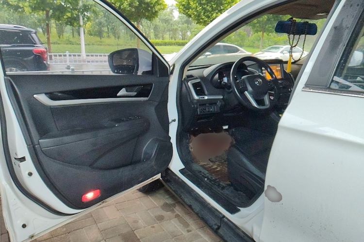 Used Dongfeng Aeolus AX7 2015 2.0L Manual Zhiyi Trim Driver Seat