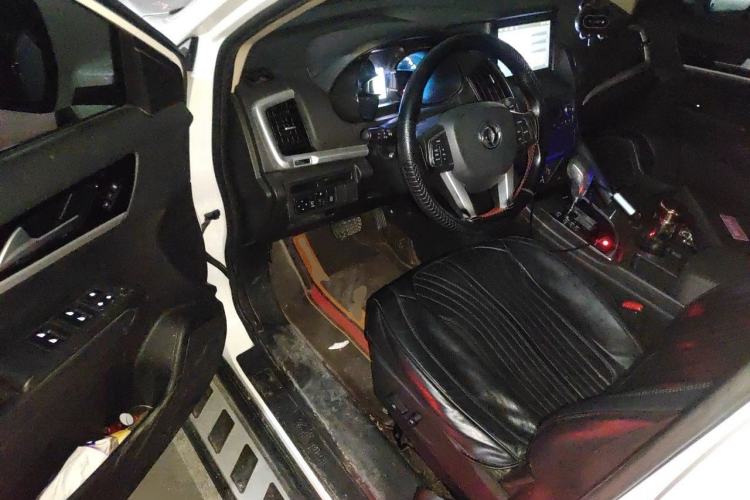 Used Dongfeng Aeolus AX7 2015 2.3L Automatic ZhiZun Version Driver Seat
