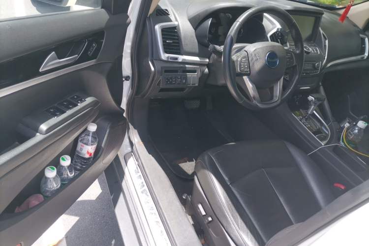 Used Dongfeng Aeolus AX7 2015 2.3L Automatic ZhiZun Version Driver Seat