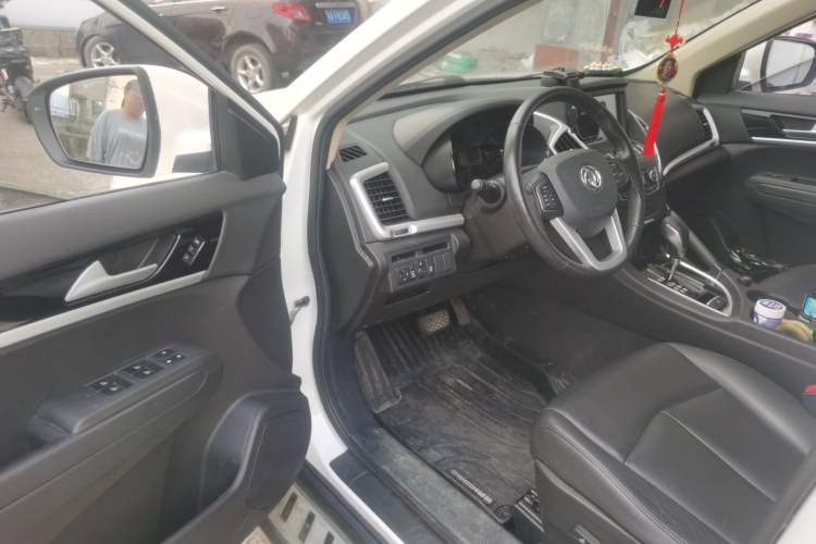 Used Dongfeng Aeolus AX7 2015 2.3L Automatic ZhiZun Version Driver Seat
