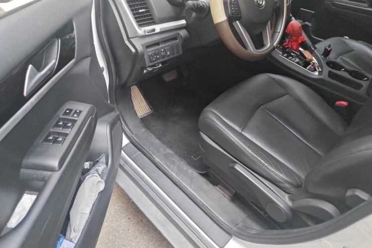Used Dongfeng Aeolus AX7 2015 2.0L Automatic Zhiyi Trim Driver Seat