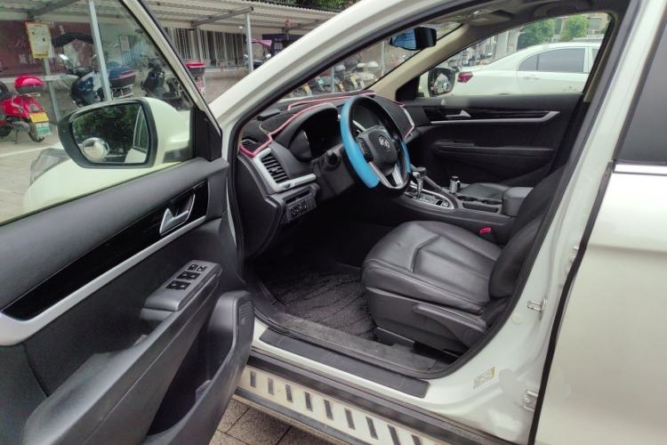 Used Dongfeng Aeolus AX7 2015 2.0L Automatic Zhiyi Trim Driver Seat