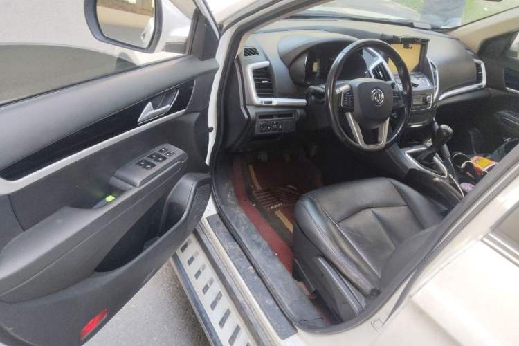 Used Dongfeng Aeolus AX7 2015 2.0L Manual Zhiyi Trim Driver Seat