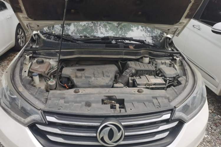 Used Dongfeng Aeolus AX7 2015 2.0L Manual Zhiyi Trim Engine Bay