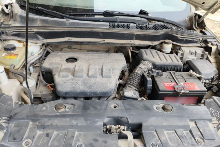 Used Dongfeng Aeolus AX7 2015 2.0L Manual Zhiyi Trim Engine Bay
