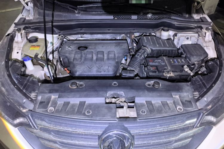 Used Dongfeng Aeolus AX7 2015 2.0L Manual Zhiyi Trim Engine Bay
