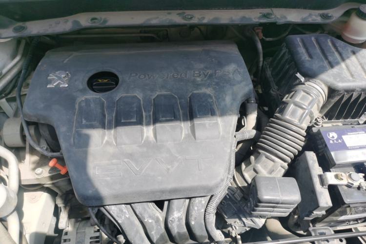 Used Dongfeng Aeolus AX7 2015 2.0L Manual Zhiyi Trim Engine Bay