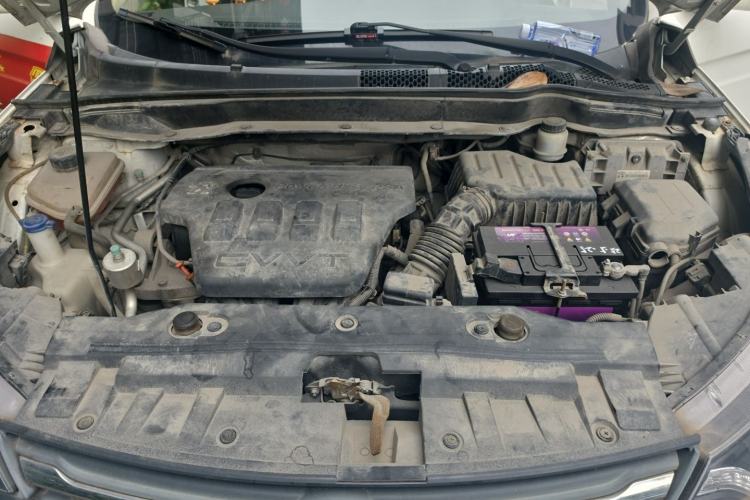 Used Dongfeng Aeolus AX7 2015 2.0L Manual Zhiyi Trim Engine Bay