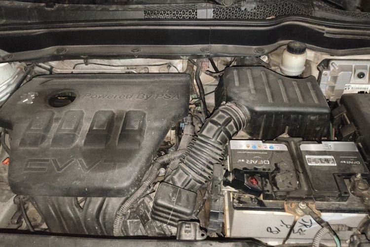 Used Dongfeng Aeolus AX7 2015 2.0L Manual Zhiyi Trim Engine Bay