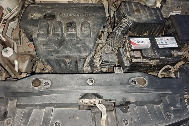Used Dongfeng Aeolus AX7 2015 2.0L Manual Zhiyue Model Engine Bay