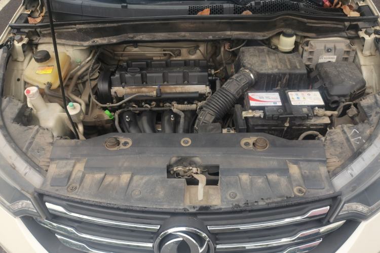 Used Dongfeng Aeolus AX7 2015 2.3L Automatic ZhiZun Version Engine Bay