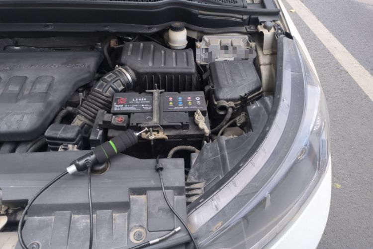 Used Dongfeng Aeolus AX7 2015 2.0L Manual Zhiyi Trim Engine Bay Left