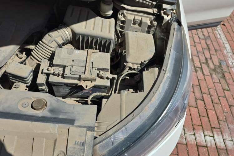 Used Dongfeng Aeolus AX7 2015 2.0L Automatic Zhiyi Trim Engine Bay Left