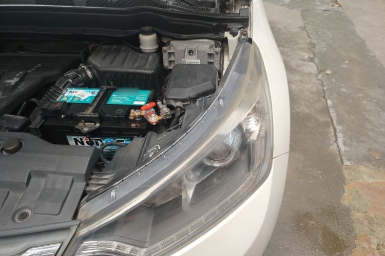 Used Dongfeng Aeolus AX7 2015 2.0L Automatic Zhiyi Trim Engine Bay Left