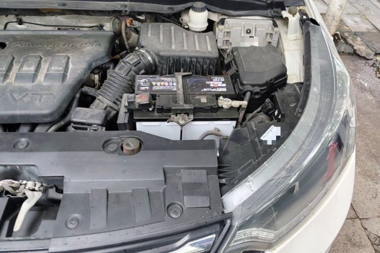 Used Dongfeng Aeolus AX7 2015 2.0L Automatic Zhiyi Trim Engine Bay Left