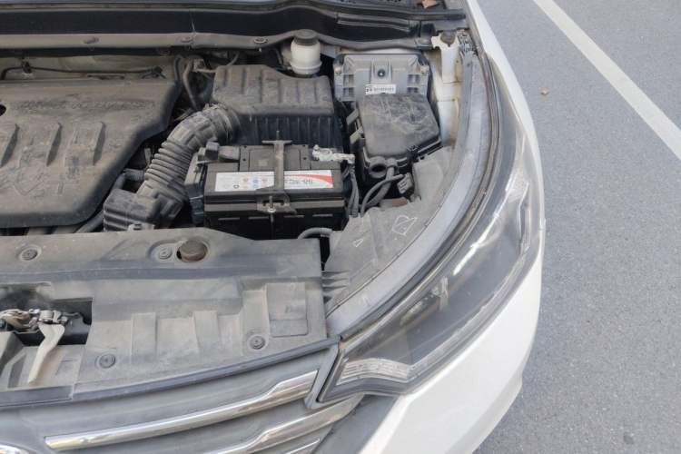 Used Dongfeng Aeolus AX7 2015 2.0L Manual Zhiyi Trim Engine Bay Left