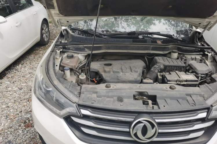 Used Dongfeng Aeolus AX7 2015 2.0L Manual Zhiyi Trim Engine Bay Right