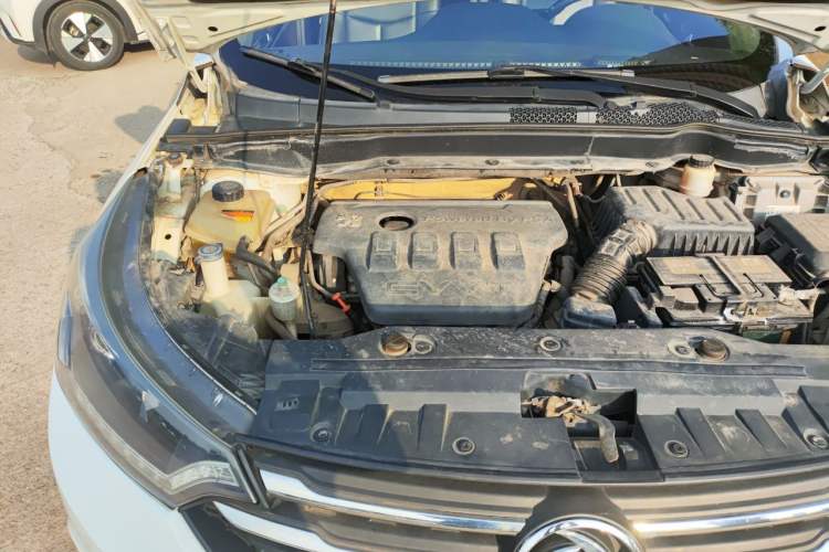 Used Dongfeng Aeolus AX7 2015 2.0L Automatic Zhiyi Trim Engine Bay Right