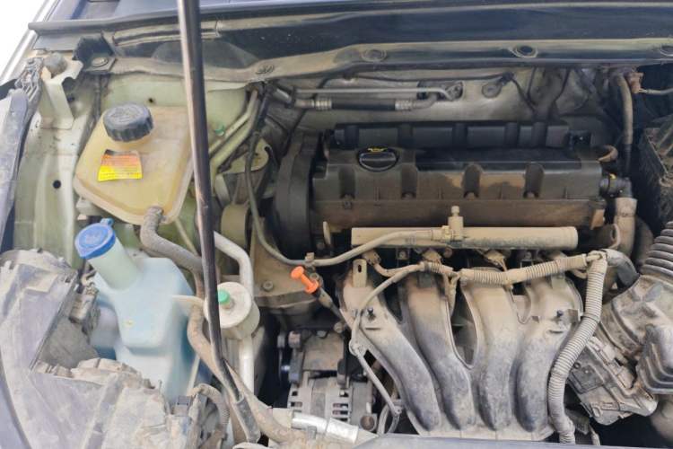 Used Dongfeng Aeolus AX7 2015 2.0L Automatic Zhiyi Trim Engine Bay Right