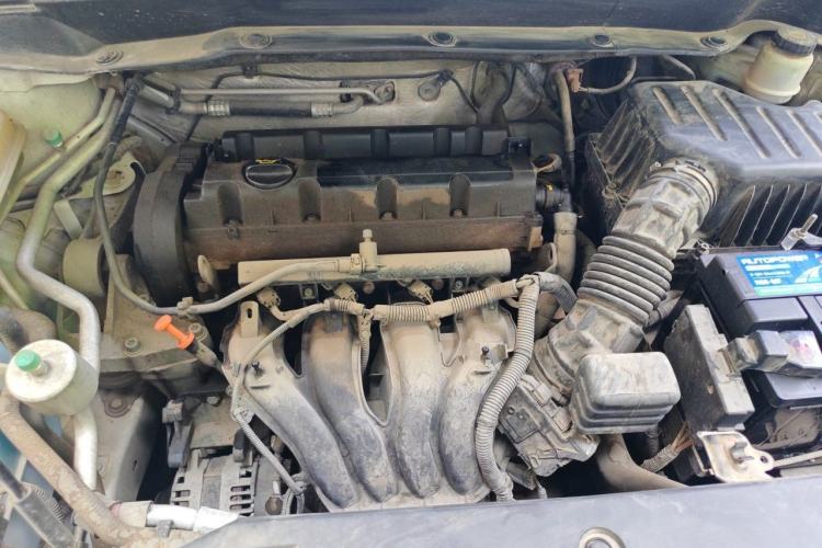 Used Dongfeng Aeolus AX7 2015 2.0L Automatic Zhiyi Trim Engine Bay