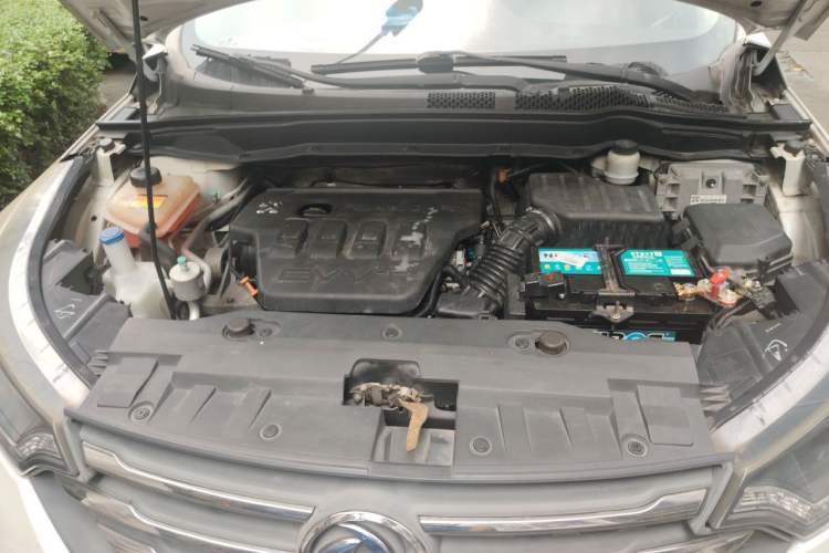 Used Dongfeng Aeolus AX7 2015 2.0L Automatic Zhiyi Trim Engine Bay