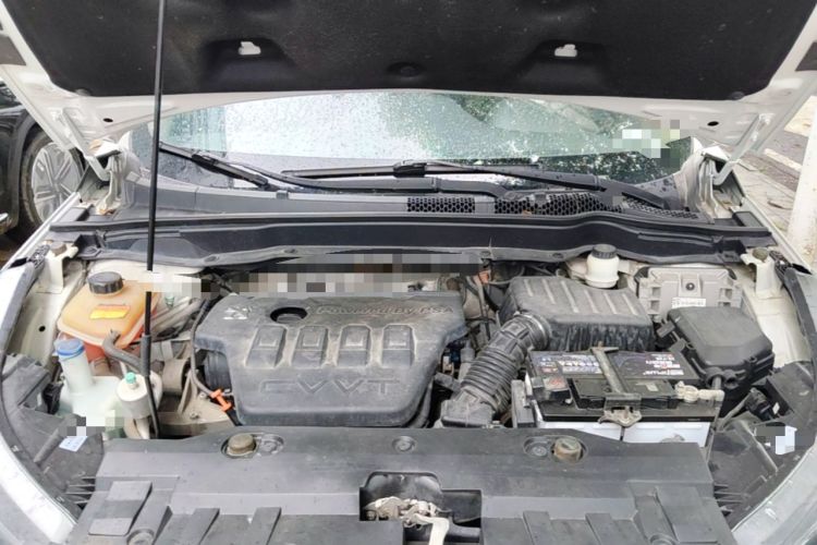 Used Dongfeng Aeolus AX7 2015 2.0L Automatic Zhiyi Trim Engine Bay
