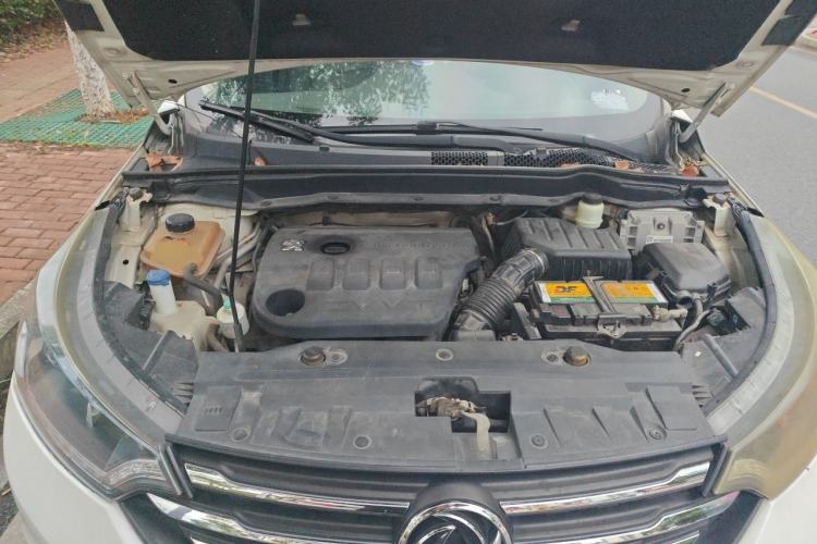 Used Dongfeng Aeolus AX7 2015 2.3L Automatic ZhiZun Version Engine Bay