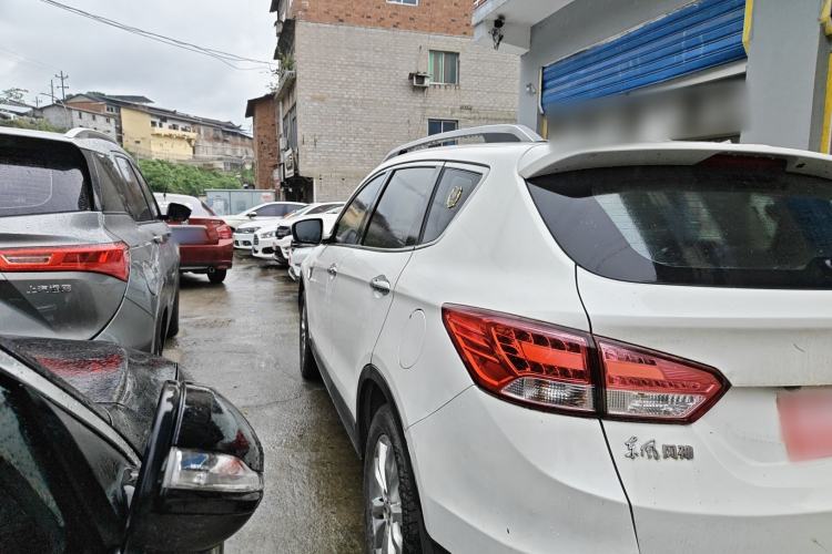 Used Dongfeng Aeolus AX7 2015 2.0L Manual Zhiyi Trim Exterior 5
