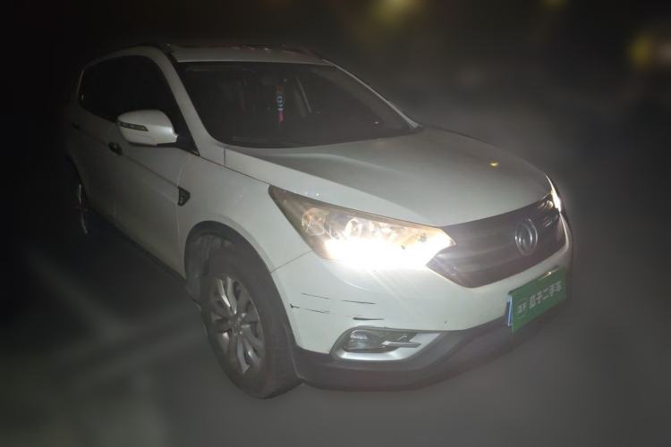 Used Dongfeng Aeolus AX7 2015 2.0L Automatic Zhiyi Trim Front Right 45 Deg