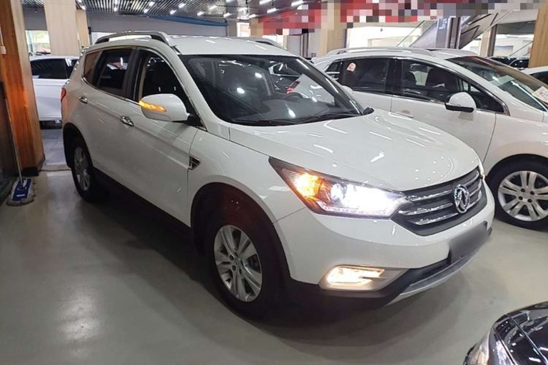 Used Dongfeng Aeolus AX7 2015 2.0L Automatic Zhiyue Version Front Right 45 Deg