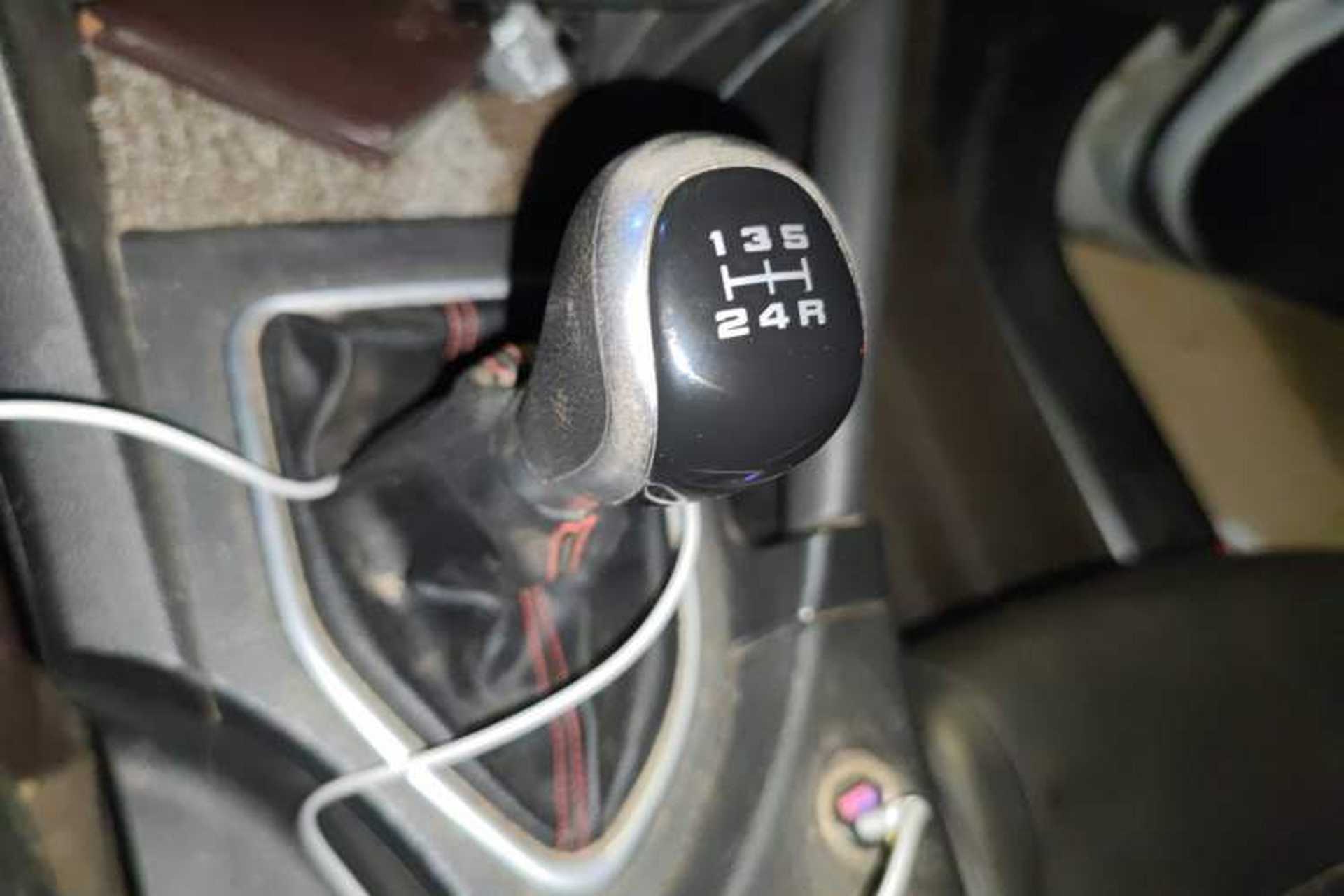 Used Dongfeng Aeolus AX7 2015 2.0L Manual Zhiyi Trim Gear Lever
