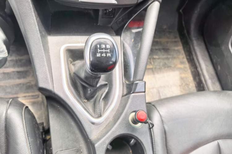 Used Dongfeng Aeolus AX7 2015 2.0L Manual Zhiyi Trim Gear Lever
