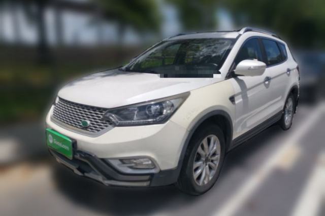 Used Dongfeng Aeolus AX7 2015 2.3L Automatic ZhiZun Version