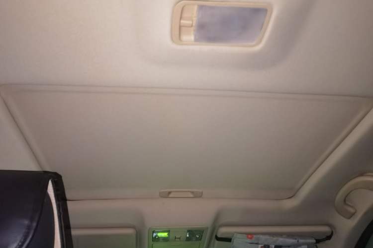Used Dongfeng Aeolus AX7 2015 2.0L Automatic Zhiyi Trim Headliner