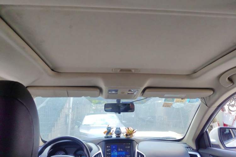 Used Dongfeng Aeolus AX7 2015 2.3L Automatic ZhiZun Version Headliner
