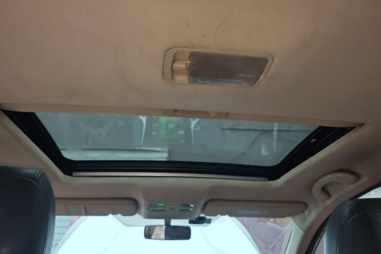 Used Dongfeng Aeolus AX7 2015 2.0L Automatic Zhiyi Trim Headliner