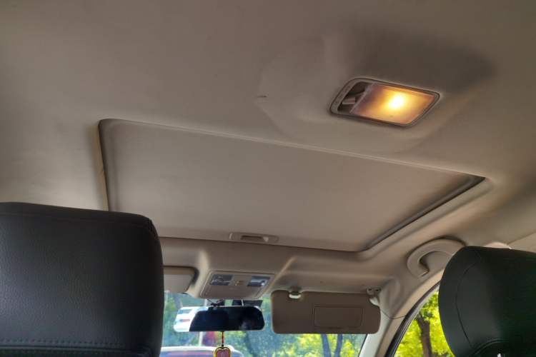 Used Dongfeng Aeolus AX7 2015 2.3L Automatic ZhiZun Version Headliner
