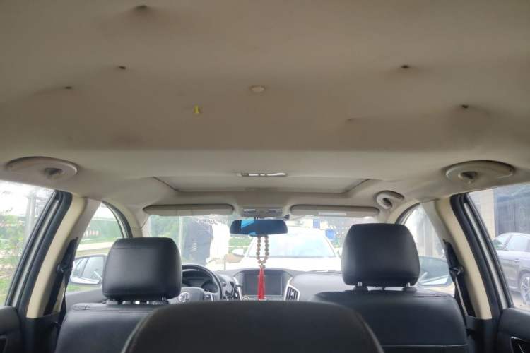 Used Dongfeng Aeolus AX7 2015 2.0L Manual Zhiyi Trim Headliner