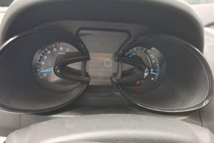 Used Dongfeng Aeolus AX7 2015 2.0L Manual Zhiyi Trim Instrument Cluster