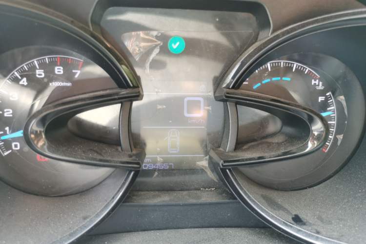 Used Dongfeng Aeolus AX7 2015 2.0L Manual Zhiyi Trim Instrument Cluster